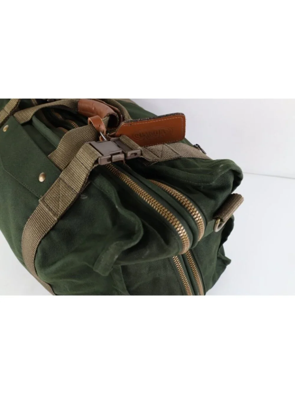 Vtg Tumi Dakota Distressed Cordura Ballistic Nylon Leather Trim Handled Bag USA